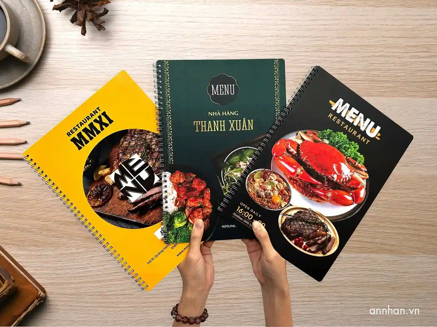 Menu nhựa